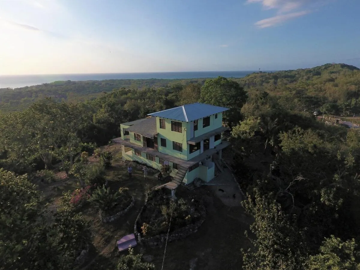 Private Hilltop - Garden Apartment - Orange Bay 牙买加